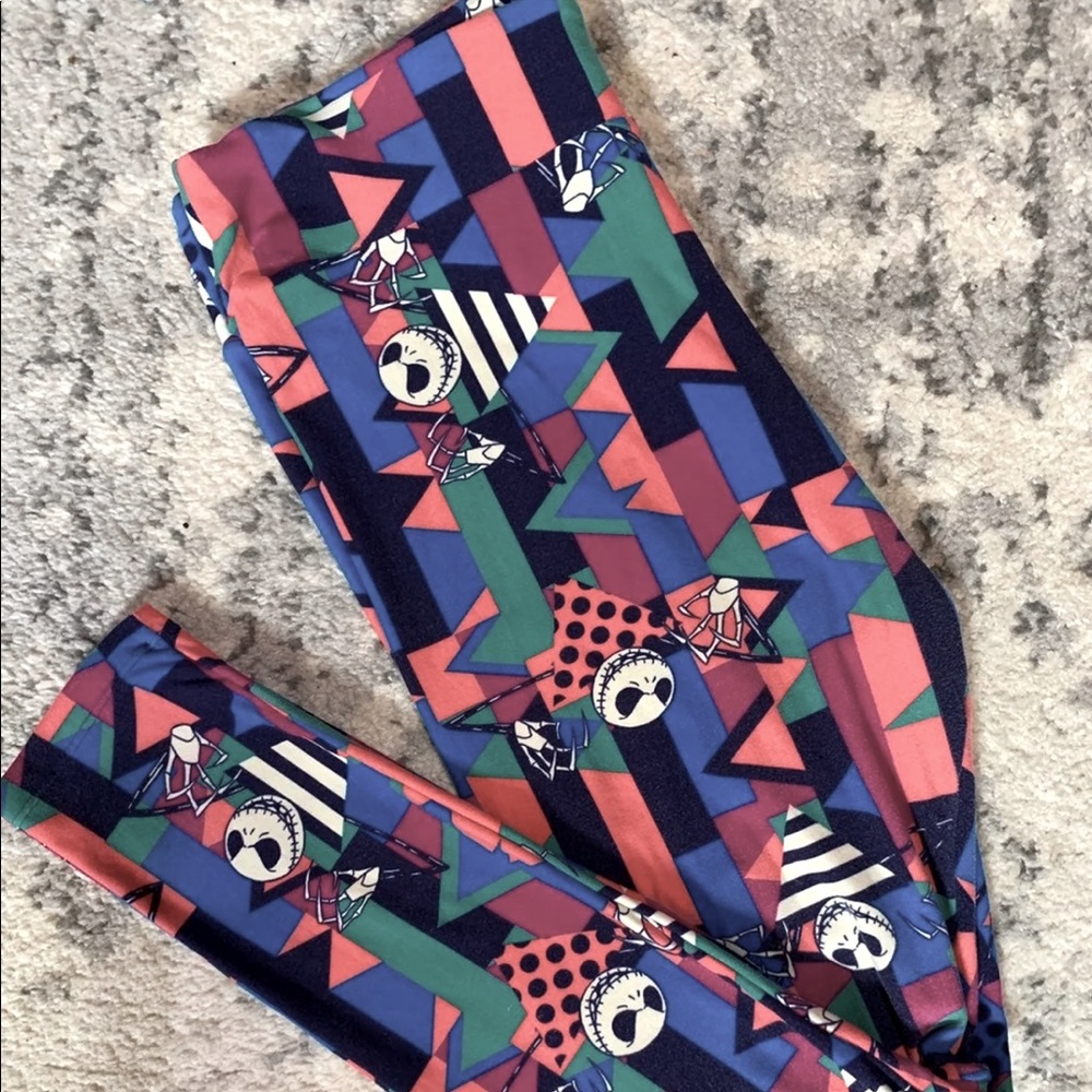 LULAROE NIGHTMARE BEFORE CHRISTMAS LEGGINGS TC EUC